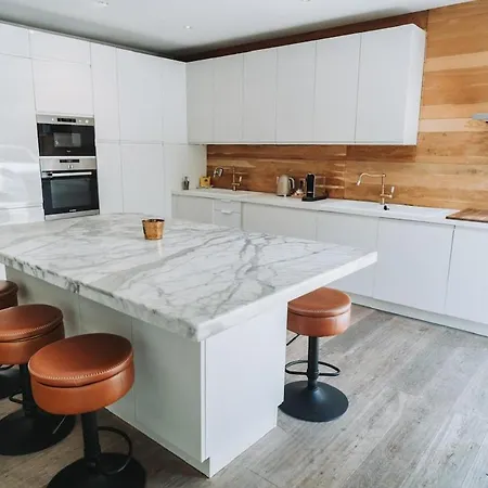 Le 14 Maison Luxe Plain-pied Clim Parking